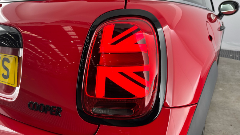 MINI Hatchback 1.5 Cooper Sport 3dr Petrol Hatchback